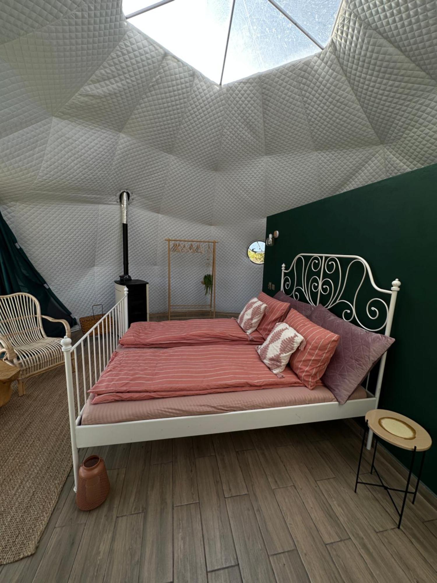 Camping The Frog Glamping Horezu