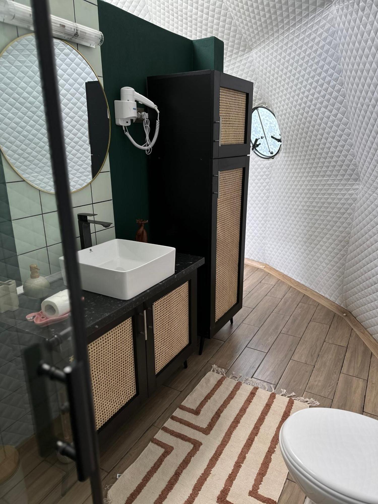 The Frog Glamping Horezu